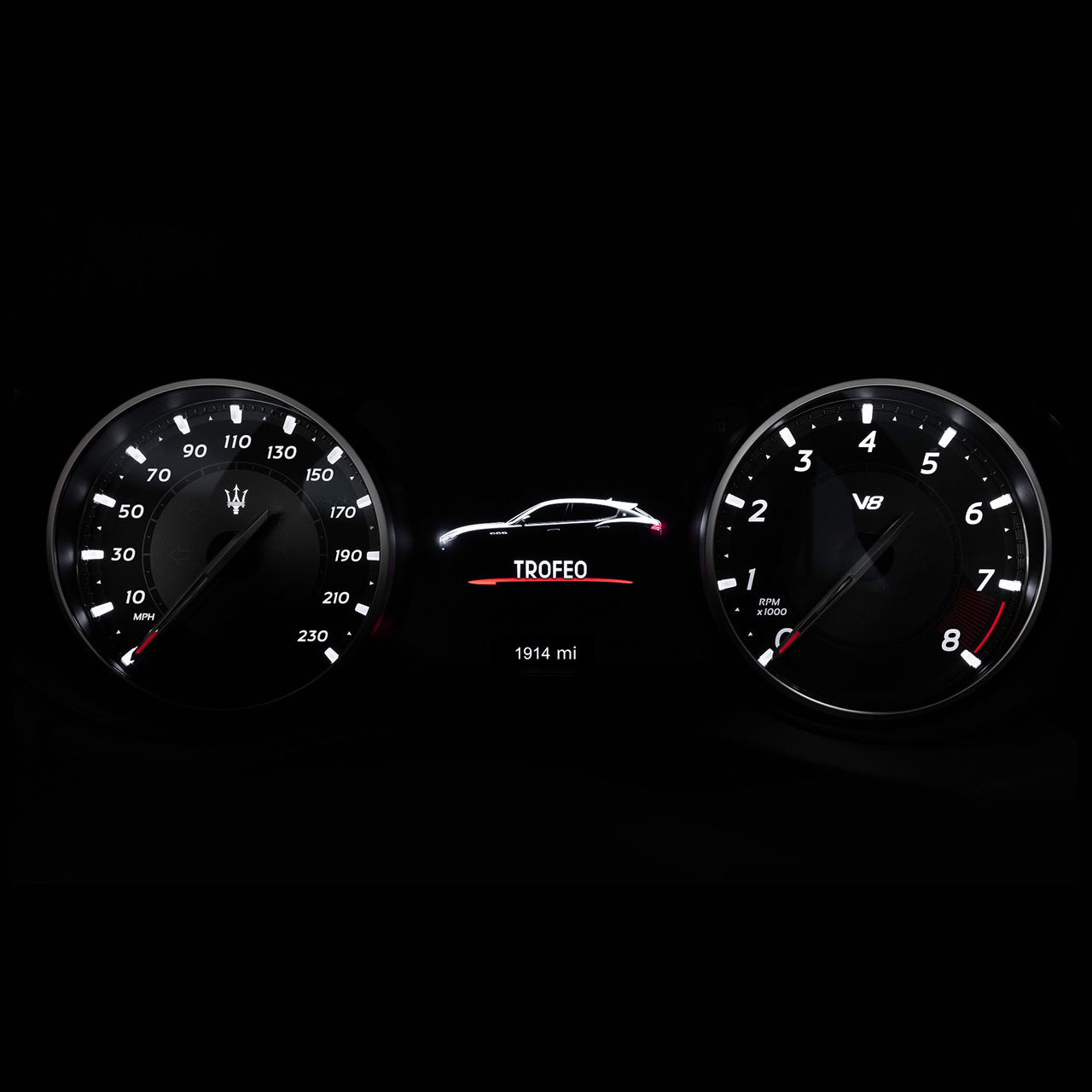 Dashboard of Levante Trofeo
