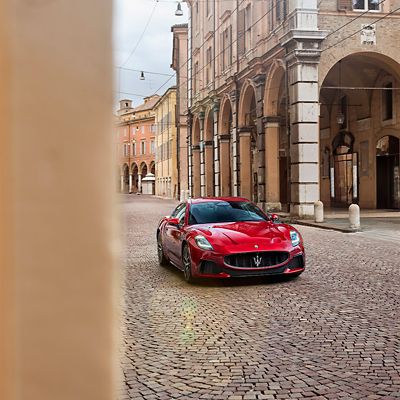 111th-gt-red-front-view-squared