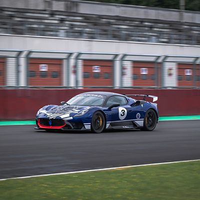 master-maserati-driving-experience-front-side-view-car-run-on-the-circiut-squared