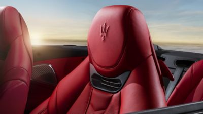 grancabrio-interior-headrest-view-desktop