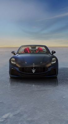 Maserati GranCabrio 2025 – Luxury Convertible | Maserati