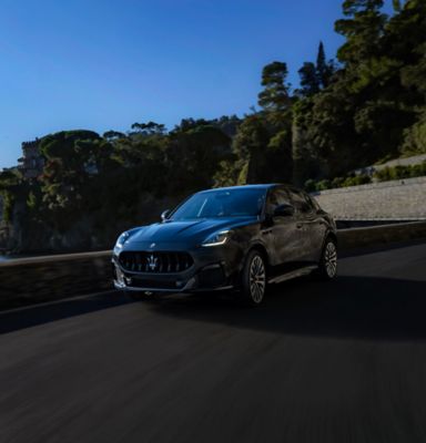 grecale-black-sqaured