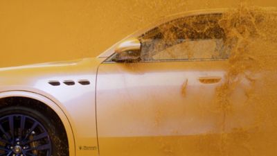 maserati-grecale-fuoriserie-desktop