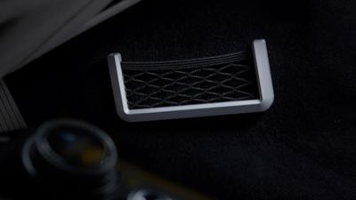maserati-passenger-compartment-desktop