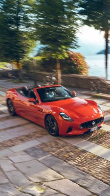 grancabrio-orange-front-view-roadside-assistance-mobile