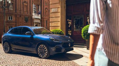 grecale-modena-blue-service-contracts-desktop