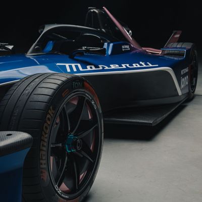 formula-e-carousel-5-detail-squared