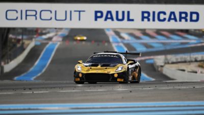 gt2-race-paul-ricard-track-desktop